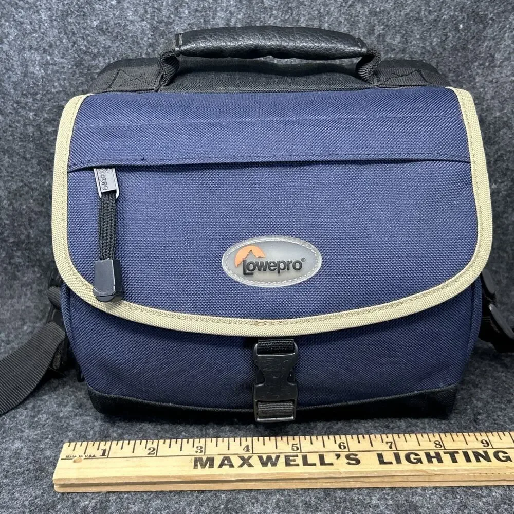 Lowepro Nova 1 Camera Bag Blue Padded Shoulder Case Weather Resistant 9x7x7